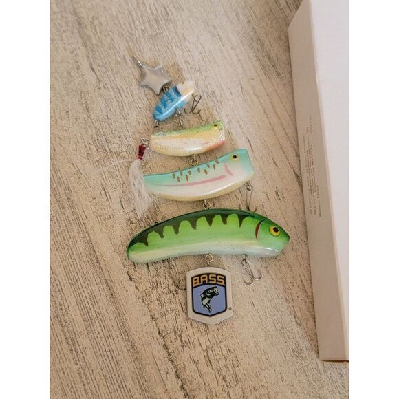 Hallmark 2008 Merry Fish-mas ornament Xmas decor bass - Picture 2 of 7